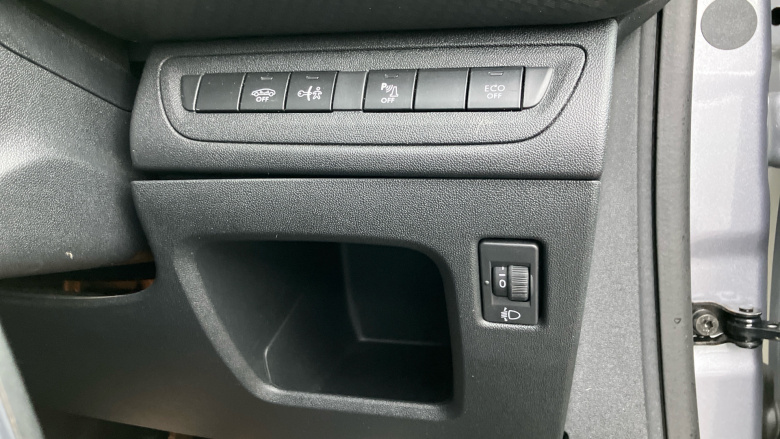 Peugeot 2008 1.5 BlueHDi 100 GT Line 5dr [5 Speed] Diesel Estate